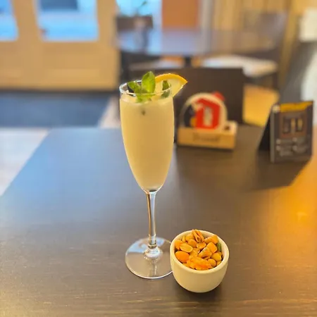 Geste D' Alice Otel 2*